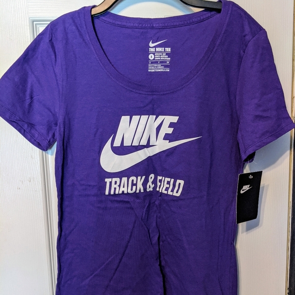 Nike Tops - Nike track & field tee